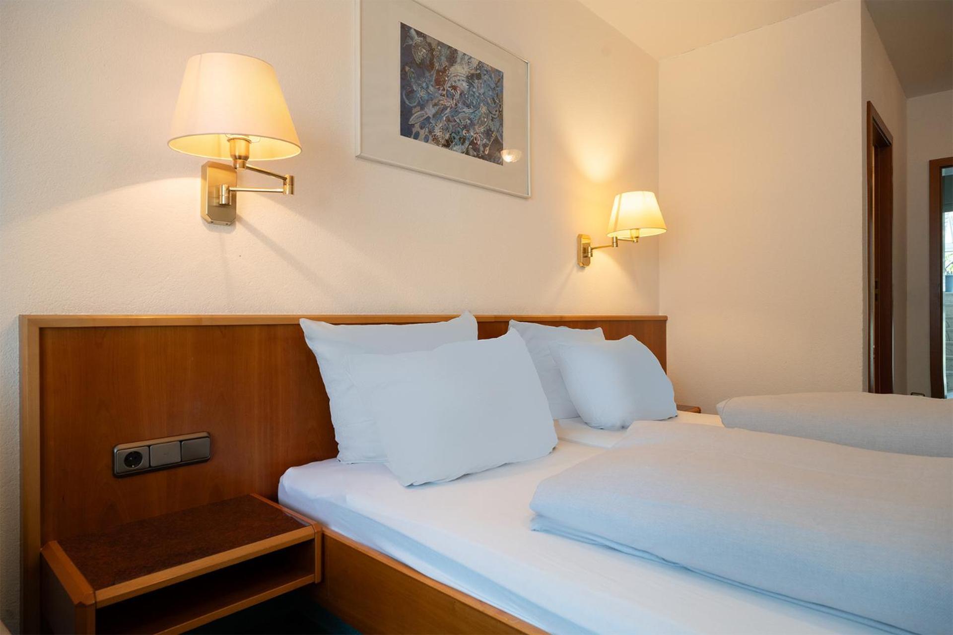 Hotel Sonne Bad Homburg vor der Hoehe Luaran gambar